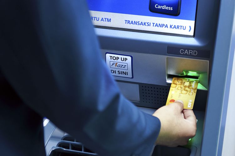 Cara menemukan lokasi ATM BCA terdekat lewat HP dengan mudah