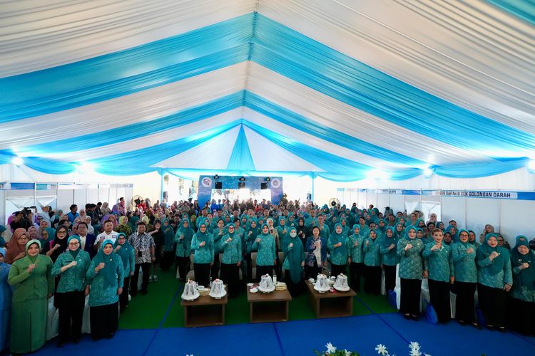 Tri Tito Dorong Pengurus TP PKK Kawal Program Prioritas Pemerintah