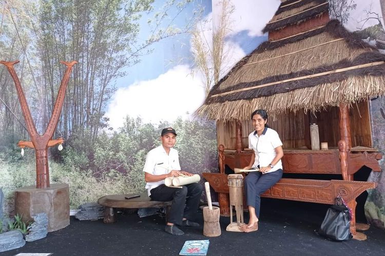 UMKM Nagekeo terus bangkit pasca pandemi Covid-19. Kerajinan musik bambu merupakan salah satu UMKM lokal, Jumat, (14/10/2022).