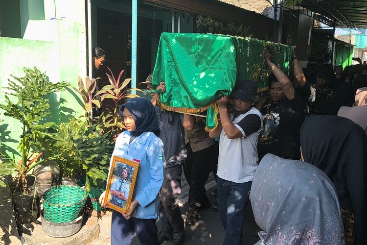 Keluarga Aldo Penumpang KM Virgo Transport 8 Asal Karanganyar Terima Santunan Dari Jasa Raharja Rp 70 Juta