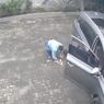 Aksi Komplotan Pencuri Berjaket Ojol Terekam CCTV, Gasak Rp 6 Juta dari Mobil Karyawan BUMN 