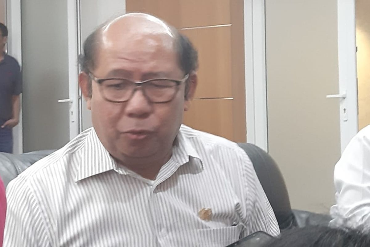 Ketua DPRD DKI non-defenitif Pantas Nainggolan di ruang serbaguna, lantai 3, gedung DPRD DKI Jakarta, Selasa (10/9/2019)