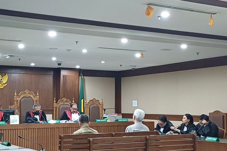 Terbukti Terlibat Kasus Harvey Moeis, Eks Plt Kadis ESDM Babel Supianto Divonis 3 Tahun Bui