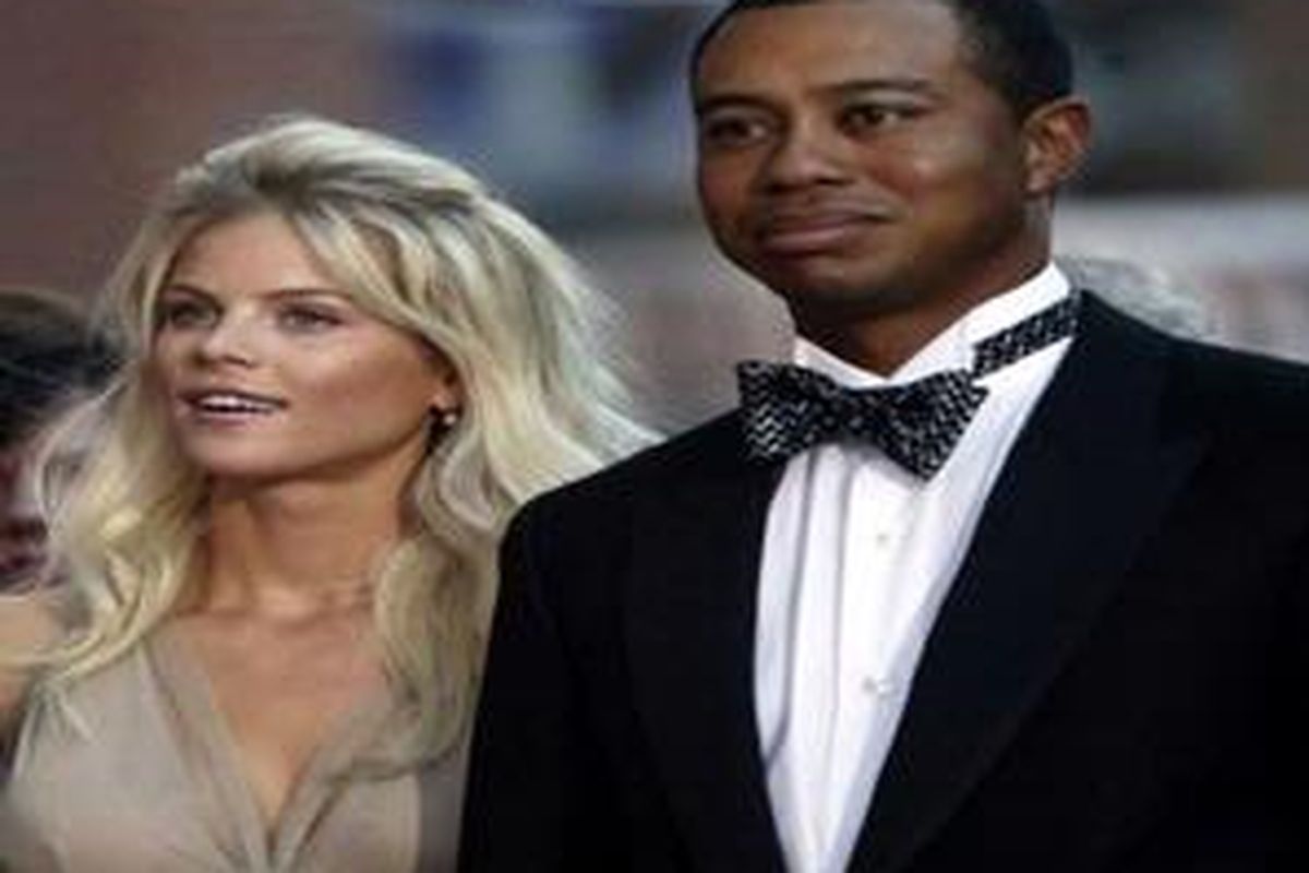 Tiger Woods dan istrinya Elin Nordegren