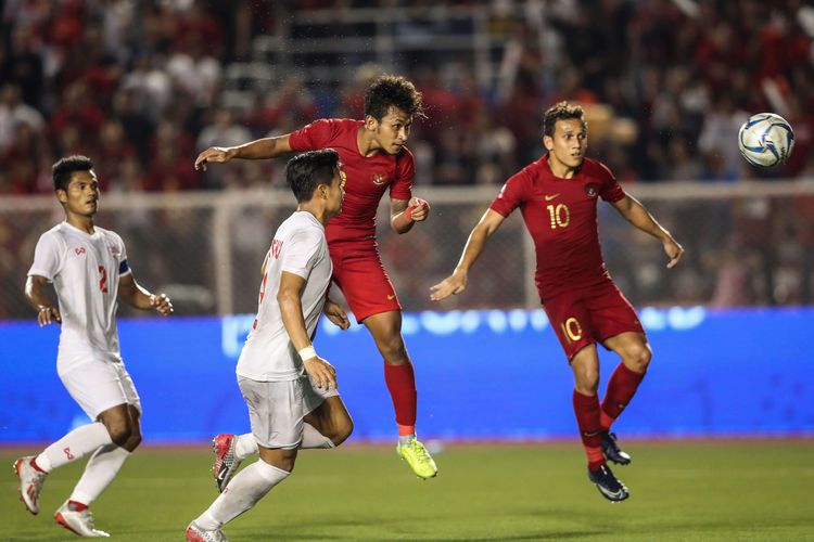 Pemain Timnas U-23 Indonesia Osvaldo Haay beraksi saat melawan pemain Timnas Myanmar dalam pertandingan Semifinal SEA Games 2019 di Stadion Rizal Memorial, Manila, Filipina, Sabtu (7/12/2019). Timnas Indonesia menang 4-2 dari Myanmar.