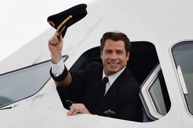 John Travolta menyumbangkan pesawat kesayangan miliknya kepada museum penerbangan Asutralia.