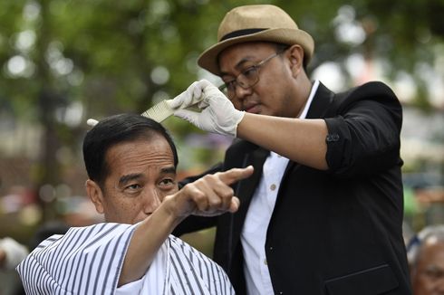 Meski Grogi, Kang Herman Bangga Jadi Tukang Cukur Jokowi