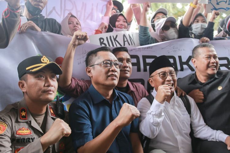 Forum Masyarakat Jember Maju Gelar Aksi Dukung Program MBG hingga Sekolah Rakyat