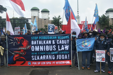 Survei Litbang "Kompas": 25,3 Persen Responden Anggap UU Cipta Kerja Cuma Untungkan Pebisnis