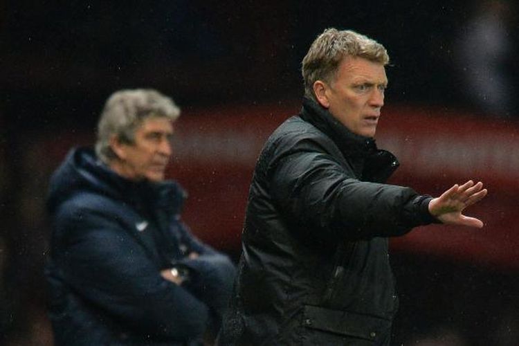 Manuel Pellegrini (kiri) dan David Moyes (kanan)