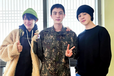 Jimin dan J-Hope Kunjungi Jin BTS di Markas Militer