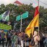 Demo Hardiknas, Mahasiswa Makassar Gelar Aksi Blokade Jalan dan Tuntut Pendidikan Gratis