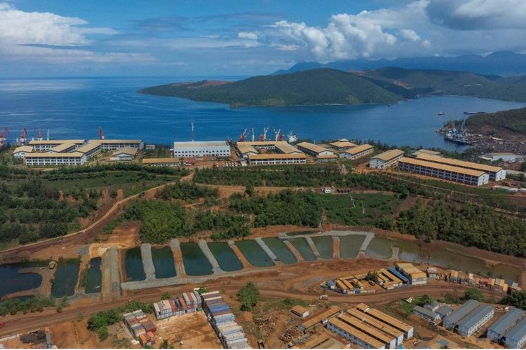 Kolam sedimentasi yang dikelola Harita Nickel di Pulau Obi, Kabupaten Halmahera Selatan, Maluku Utara.