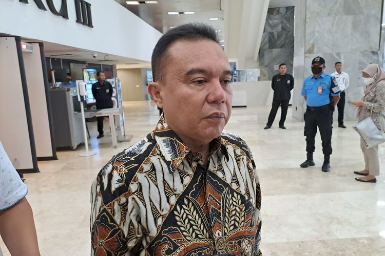 Ketua Harian Partai Gerindra Sufmi Dasco Ahmad saat ditemui awak media di Gedung DPR, Senayan, Jakarta Pusat, Kamis (2/3/2023). 