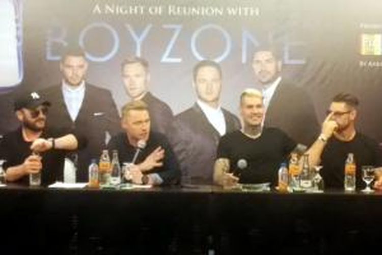 Boyzone dalam jumpa pers konser Back Again, No Matter What di Hotel Sultan, Jakarta, Kamis (21/5/2015)