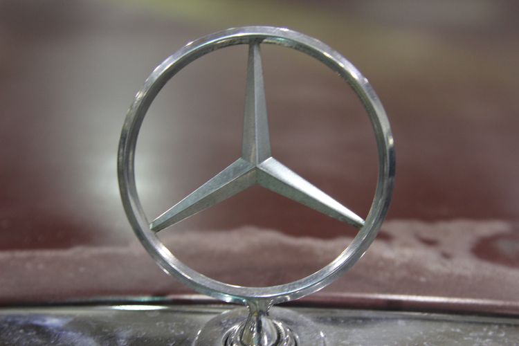 Mercedes-Benz