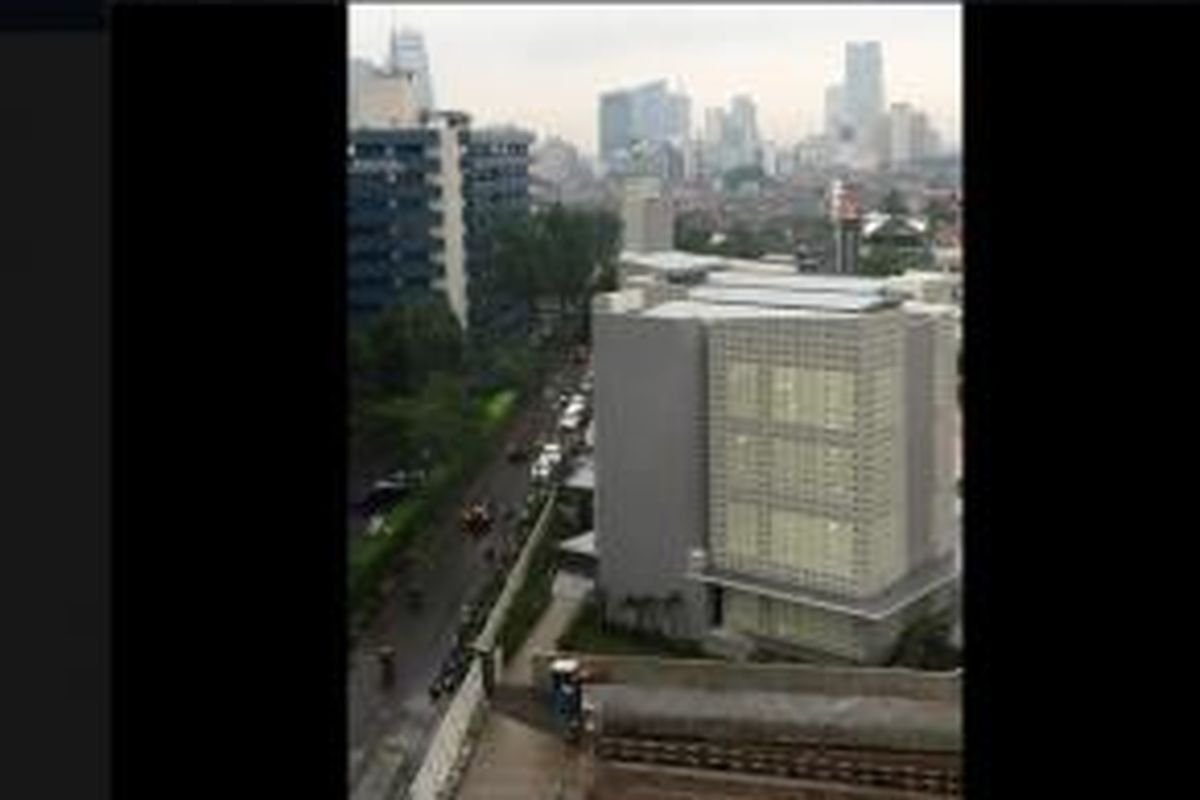 Masjid Jenderal Sudirman di kawasan World Trade Center III, Jakarta Pusat.