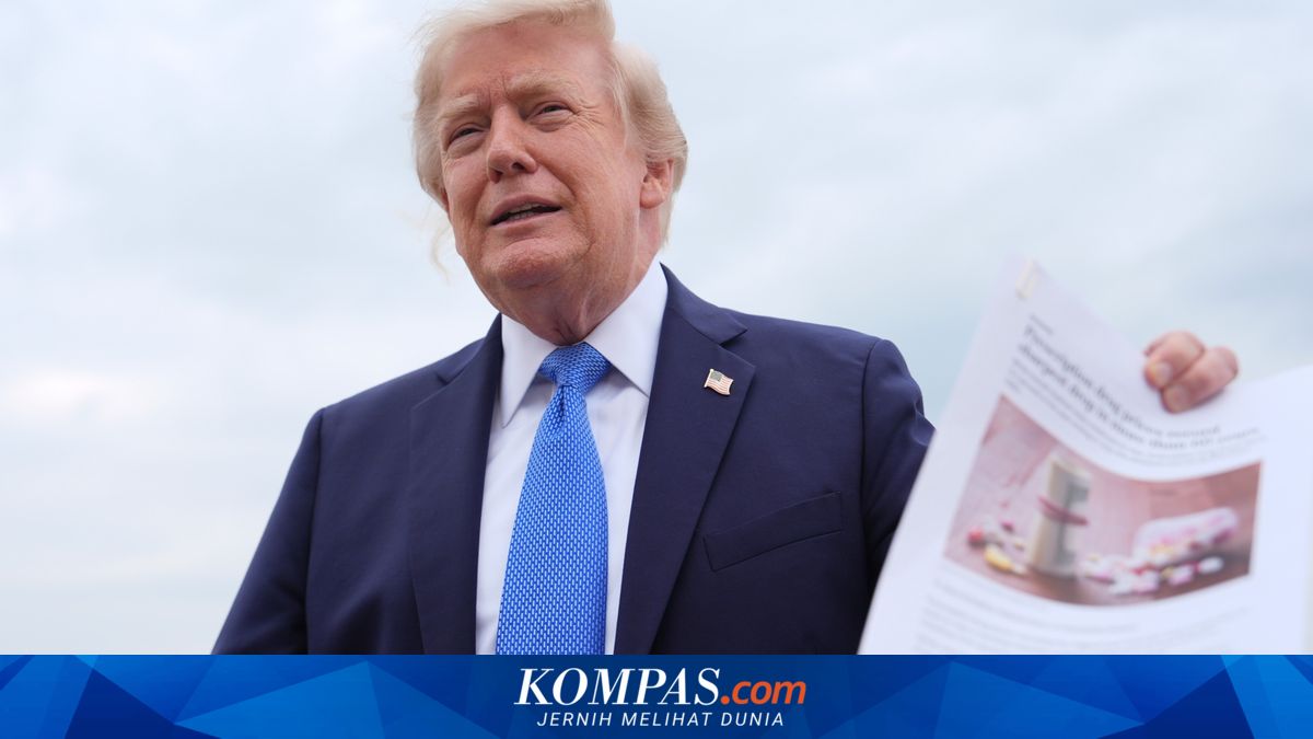 Trump Buat Cerita Baru Soal Tragedi 9/11, Ngaku Diangkat Damkar