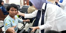 Peduli Disabilitas dan Lansia, DWP Kemensos Salurkan Bantuan Atensi di Yogyakarta