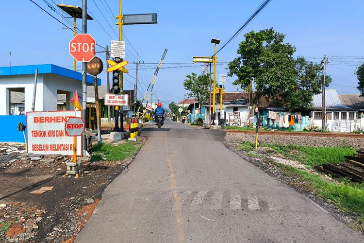 Perlintasan Kereta di Malang Raya Masih Dijaga Swadaya, KAI Mulai Ambil Alih 