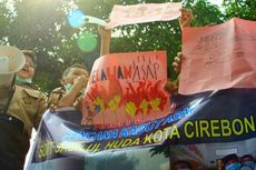 Ratusan Siswa SD di Cirebon Galang Dana untuk Korban Asap