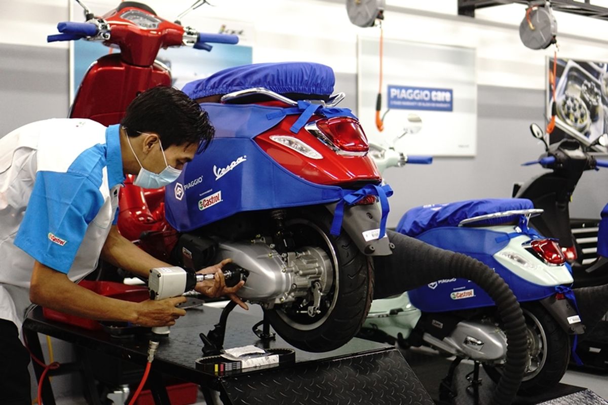  Area servis di dalam Motoplex Gaia Moto. 