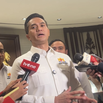 Ketua Umum Kamar Dagang dan Industri (Kadin) Indonesia Anindya Bakrie, saat ditemui di Menara Kadin, Jakarta, Jumat (24/4/2026).