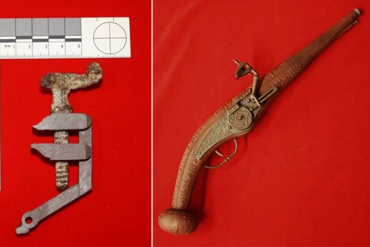 bagian pistol 500 tahun