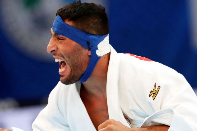 Mantan juara dunia judo asal Iran, Saeid Mollaei. Dia dilaporkan takut pulang ke Iran setelah membangkang perintah pemerintahnya untuk mundur dari kejuaraan dunia setelah atlet Israel juga berpartisipasi.