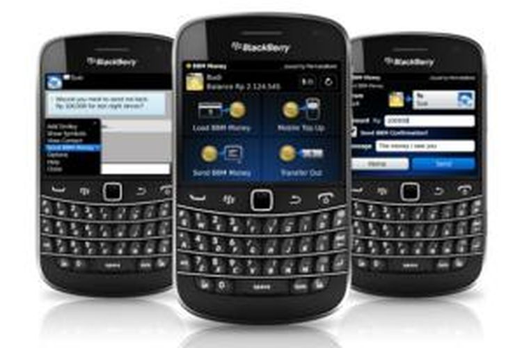 Ilustrasi BBM Money pada ponsel BlackBerry