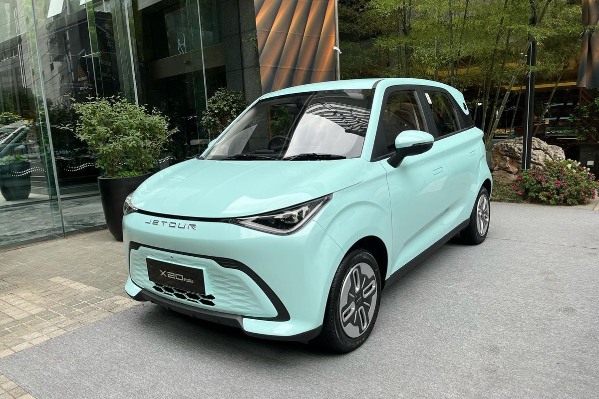 Mobil listrik Jetour X20e