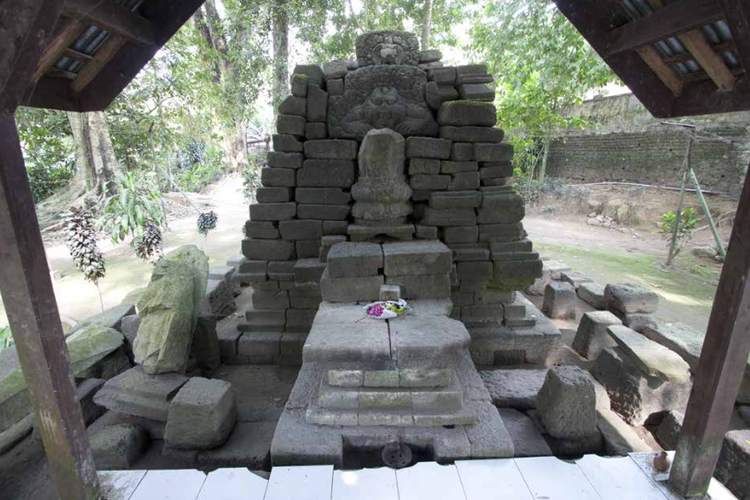 Sejarah Candi Rambut Monte di Blitar