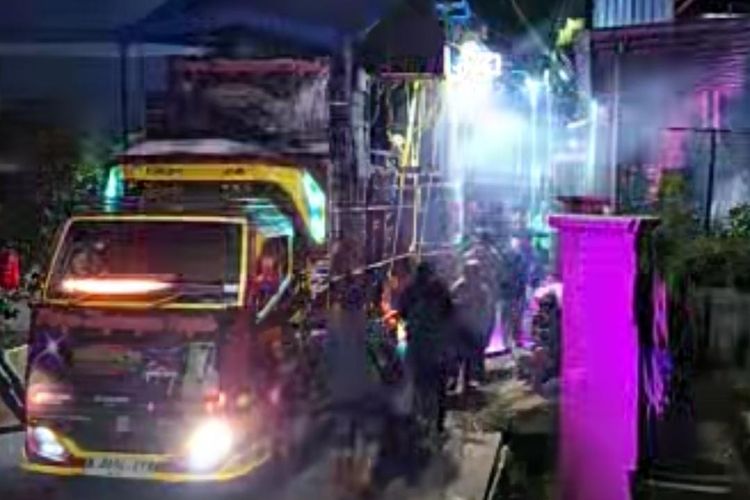 Sound horeg masih digelar oleh warga di sejumlah desa di Kabupaten Pasuruan meski sudah ada imbauan larangan Polda Jatim maupun MUI Jawa Timur. 