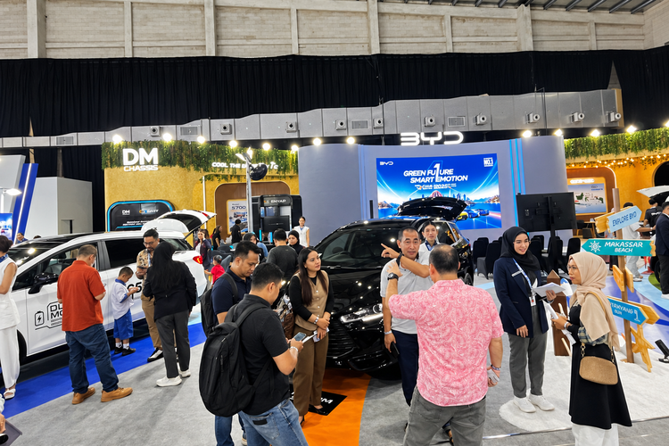 BYD Catat Penjualan 1.100 Unit di Sulawesi, M6 Jadi Andalan