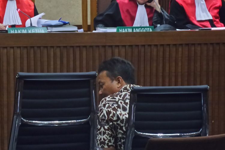 Mantan Direktur Utama PT Len Industri, Wahyudin Bagenda, bersaksi dalam sidang kasus e-KTP di Pengadilan Tipikor Jakarta, Kamis (4/5/2017).
