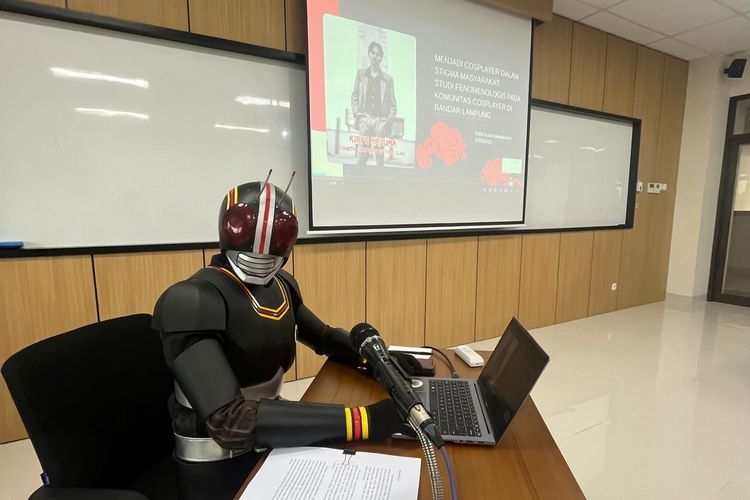 Angkat Tema 