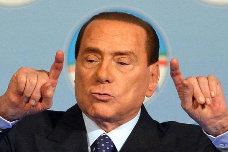 Presiden AC Milan, Silvio Berlusconi.