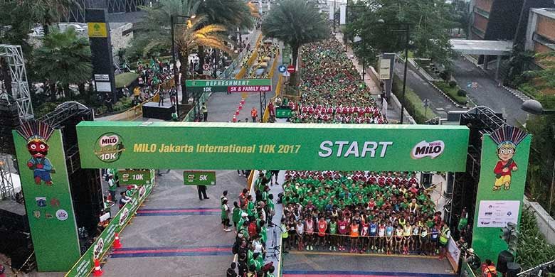 Ribuan pelari mengikuti ajang MILO Jakarta International 10K pada 23 Juli 2017 di Rasuna Said.