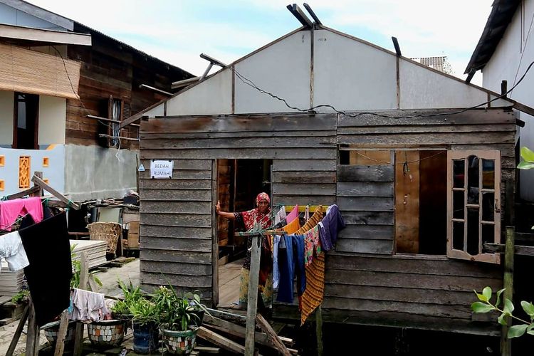 Salah satu rumah warga di Kelurahan Bagandeli, Kecamatan Medanbelawan, Kota Medan, yang direnovasi melalui Program Bedah Rumah untuk masyarakat berpenghasilan rendah. 