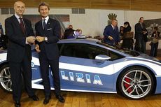 Polisi Italia Pakai Lamborghini Huracan