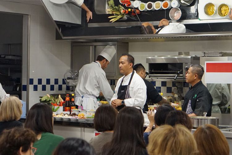 Chef Degan Septoadji, Rabu (19/9/2018), menjadi chef tamu untuk sekolah memasak ternama di dunia, Le Cordon Bleu, Paris.