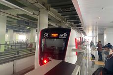 Jam Operasional Diperpanjang, Ini Jadwal Keberangkatan LRT Jakarta pada Malam Tahun Baru