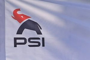 Adik Ipar Jokowi hingga Pengacara Badrus Zaman Resmi Jadi Kader PSI Solo