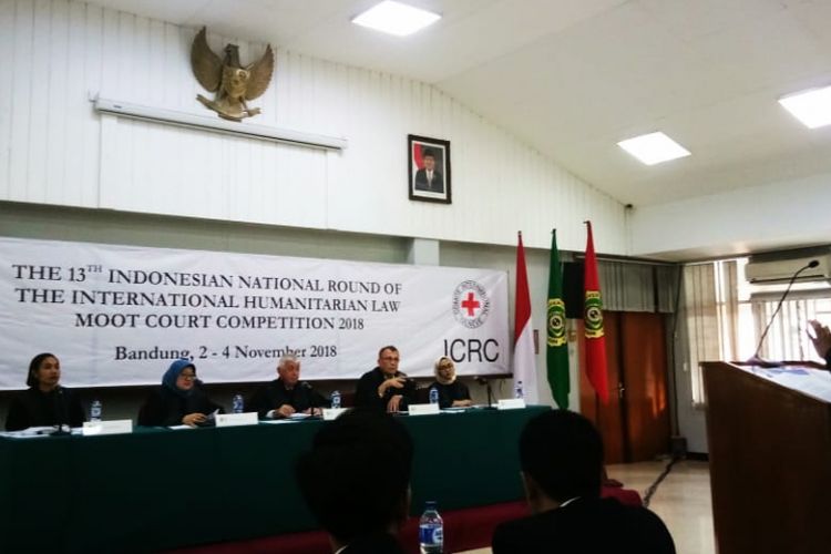 Final kompetisi Simulasi Peradilan Hukum Humaniter Internasional berlangsung hari Minggu (4/11/2018) di Bandung, Jawa Barat.