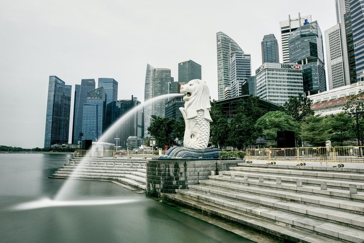 Ilustrasi Singapura, Patung Merlion di Merlion Park
