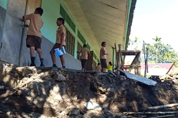 Rusak Sekolah, Pembangunan Kopdes Merah Putih di Ende Dihentikan