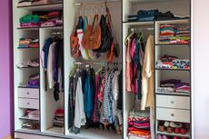 5 Cara Mudah Membuat Ruang Ganti Pakaian dengan Anggaran Terbatas
