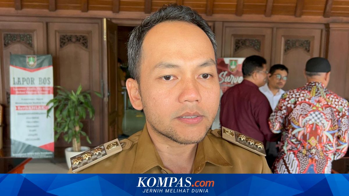 Respati Hormati Proses Hukum Laporan Baliho Ucapan Ultah Jokowi