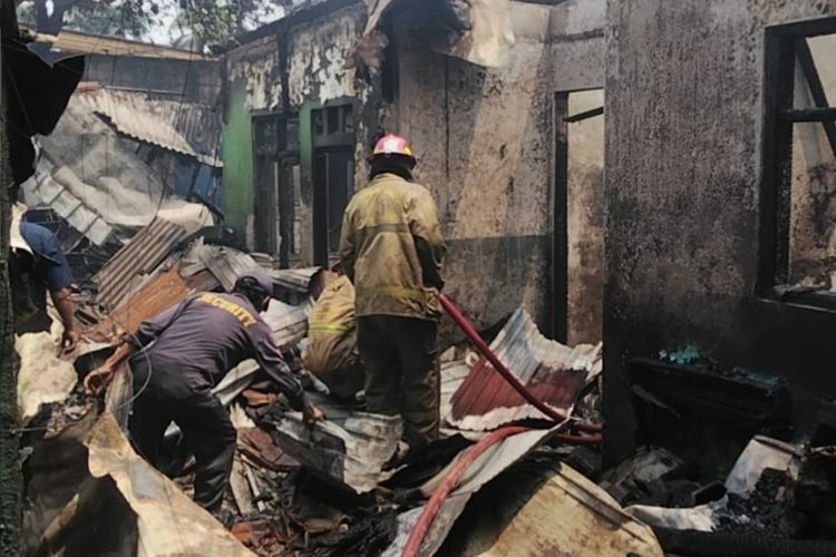 Kebakaran di Cileungsi Bogor, 5 Rumah Hangus dan 2 Motor Turut Terbakar