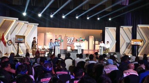 Debat Pilkada Riau, Para Paslon Umbar Cara Tuntaskan Kemiskinan